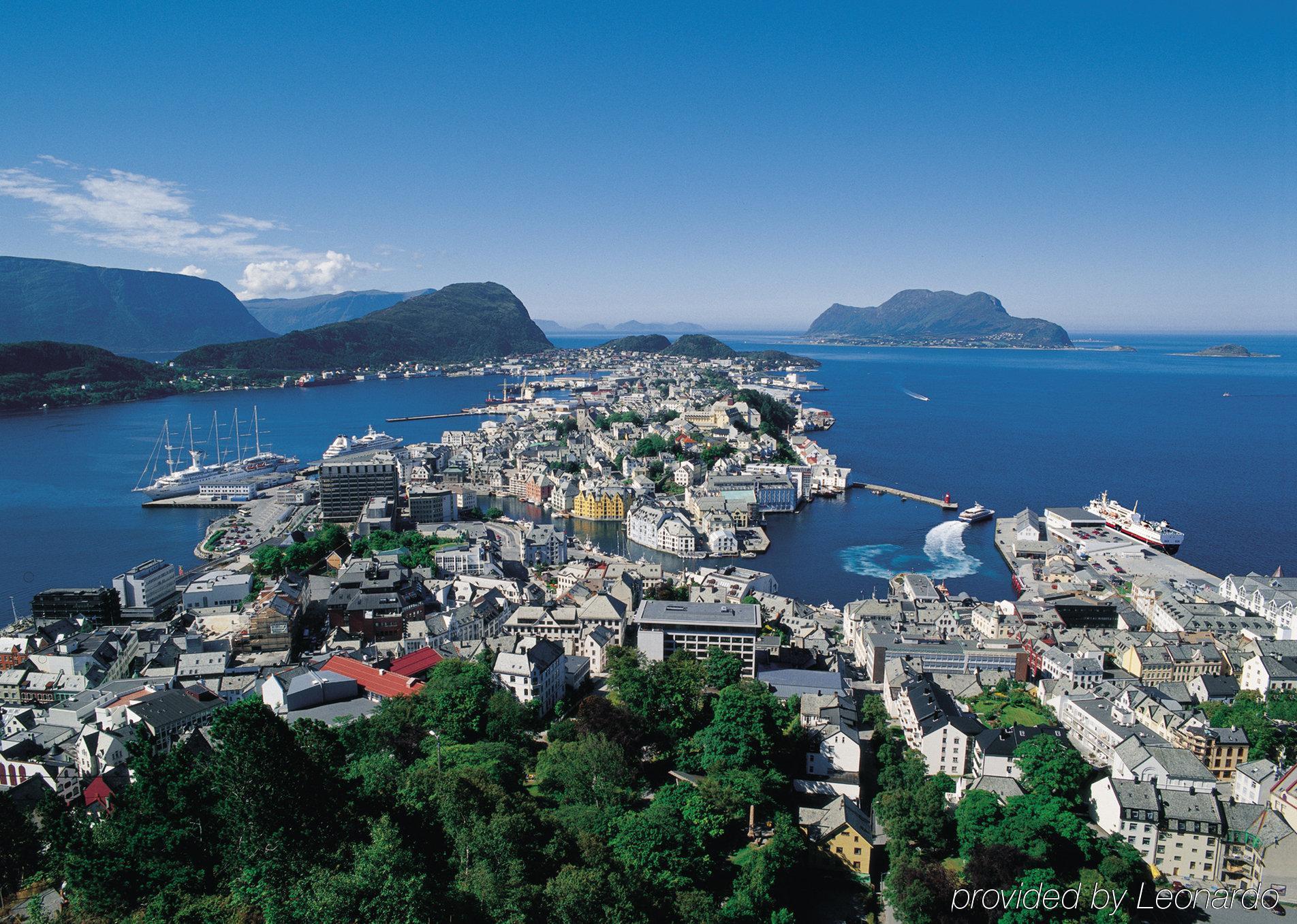 Hotel Brosundet Ålesund Kültér fotó