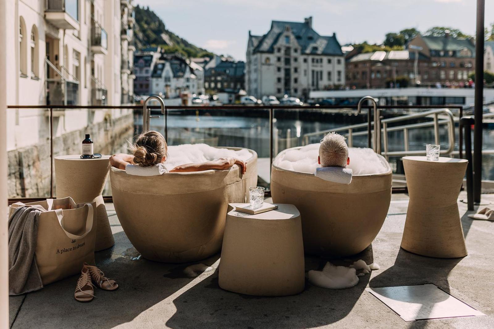 Hotel Brosundet Ålesund Kültér fotó