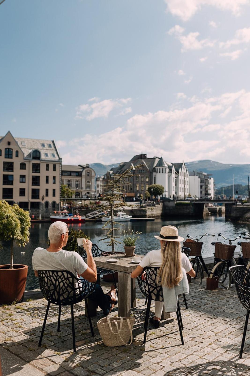 Hotel Brosundet Ålesund Kültér fotó